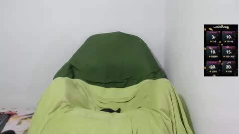 dany_milk online show from October 18, 2025, 2:25 am