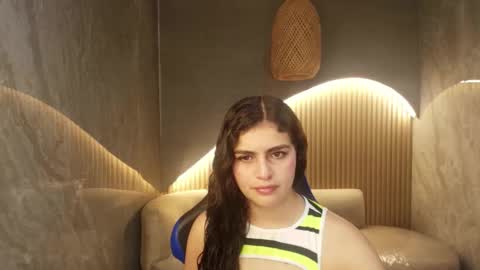 Snapshot of dany_r_ chatting on September 18, 2025, 12:51 pm Dany online show from September 18, 2025, 12:51 pm