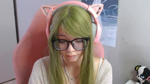 Snapshot of danyelleeyermann chatting on May 11, 2026, 2:45 pm danyelleeyermann online show from May 11, 2026, 2:45 pm