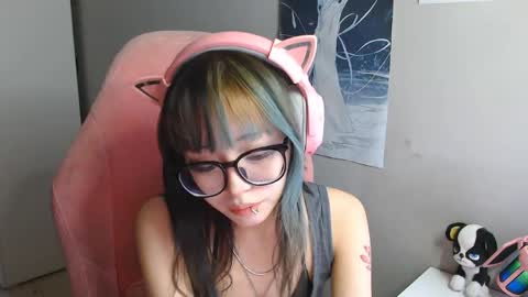 Snapshot of danyelleeyermann chatting on May 13, 2026, 1:08 pm danyelleeyermann online show from May 13, 2026, 1:08 pm