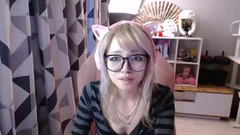 Snapshot of danyelleeyermann chatting on June 25, 2026, 1:26 pm danyelleeyermann online show from June 25, 2026, 1:26 pm