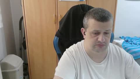 Snapshot of danysanchez1981 chatting on March 21, 2026, 2:42 pm danysanchez1981 online show from March 21, 2026, 2:42 pm