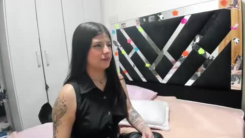 daphne877046 online show from April 3, 2026, 3:15 am