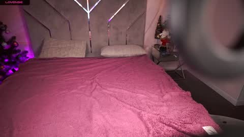 Agatha  online show from December 28, 2024, 8:58 pm