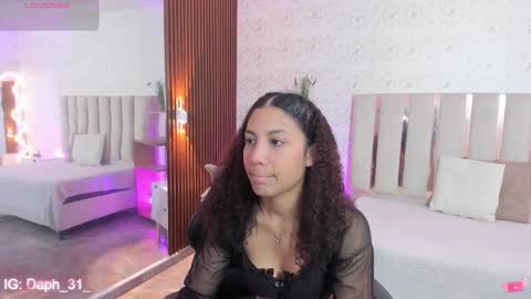 Snapshot of daphnne_tay chatting on September 28, 2025, 3:23 am dhapnne online show from September 28, 2025, 3:23 am