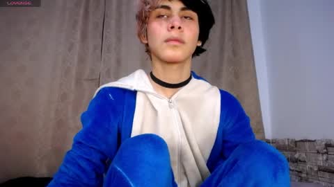 DARA online show from April 22, 2026, 10:44 pm