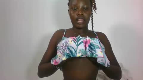 ESTHER online show from February 1, 2026, 7:18 am