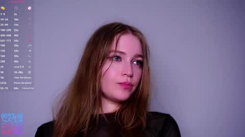 Rina online show from April 23, 2026, 4:42 pm