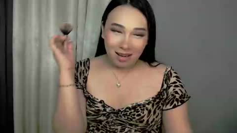 DARCY online show from January 25, 2025, 10:18 pm