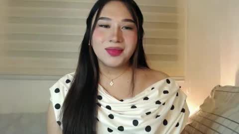 Snapshot of darcy_world chatting on May 31, 2026, 6:42 pm DARCY online show from May 31, 2026, 6:42 pm