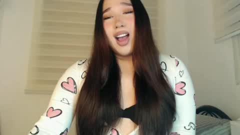 Snapshot of darcy_world chatting on June 11, 2026, 4:49 pm DARCY online show from June 11, 2026, 4:49 pm