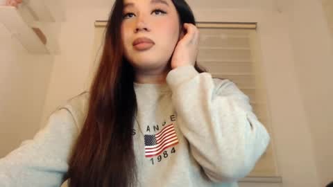 Snapshot of darcy_world chatting on July 21, 2026, 5:37 pm DARCY online show from July 21, 2026, 5:37 pm