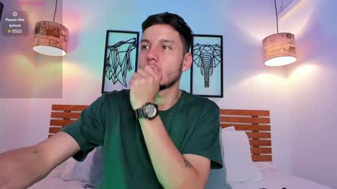 Darek latin boy online show from January 16, 2025, 8:14 pm