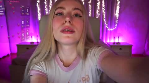 dariadelly online show from April 8, 2026, 1:11 pm