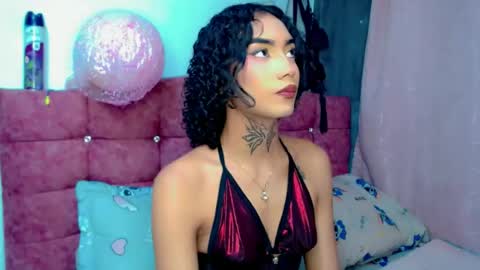 Snapshot of darianna_atehortua chatting on July 6, 2026, 6:10 pm Dary online show from July 6, 2026, 6:10 pm