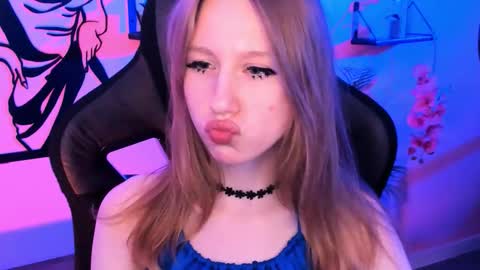 Daria Tate online show from October 22, 2025, 11:43 am