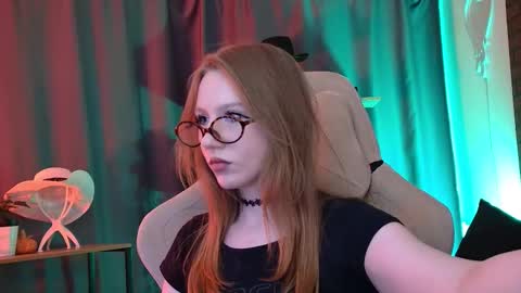 Daria Tate online show from March 12, 2026, 11:49 am