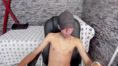 Darikson online show from November 26, 2025, 3:29 am