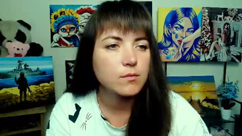 Snapshot of darina_m_ chatting on June 18, 2026, 4:35 am Darina online show from June 18, 2026, 4:35 am