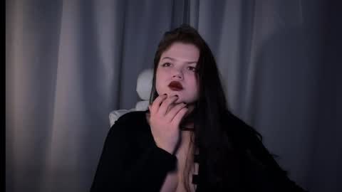 Snapshot of darina_wilsons chatting on March 8, 2026, 2:04 am darina_wilsons online show from March 8, 2026, 2:04 am