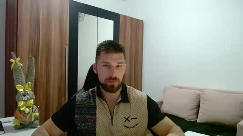 darius_94 online show from April 6, 2026, 4:10 am