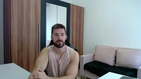 Snapshot of darius_94 chatting on June 20, 2026, 8:39 am darius_94 online show from June 20, 2026, 8:39 am
