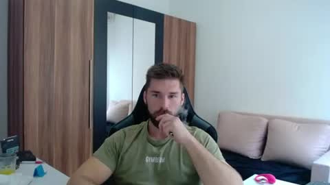 Snapshot of darius_94 chatting on July 20, 2026, 10:39 am darius_94 online show from July 20, 2026, 10:39 am