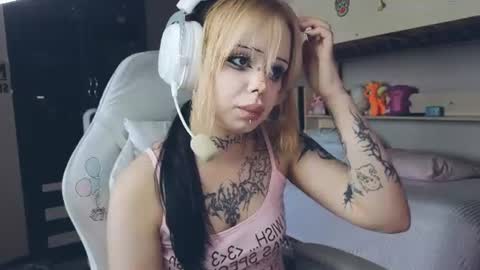 Snapshot of dark_aangel chatting on June 30, 2026, 10:16 am Dark angel online show from June 30, 2026, 10:16 am