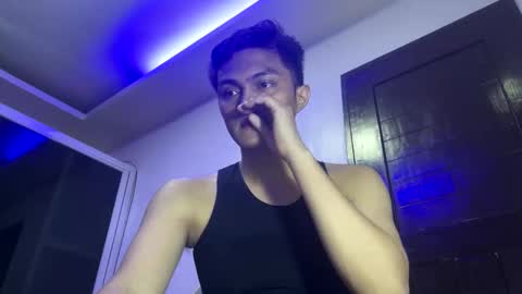 Snapshot of dark_angel69x chatting on September 17, 2025, 7:04 pm Guile online show from September 17, 2025, 7:04 pm