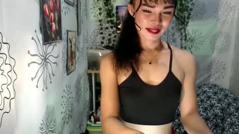 Snapshot of dark_angelxxx94 chatting on February 25, 2025, 11:33 pm yushico online show from February 25, 2025, 11:33 pm