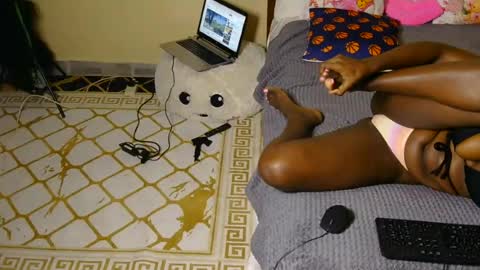 Snapshot of dark_candy3 chatting on July 5, 2026, 6:48 pm dark_candy3 online show from July 5, 2026, 6:48 pm