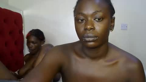 Snapshot of dark_divah chatting on March 31, 2026, 7:14 pm Divah online show from March 31, 2026, 7:14 pm