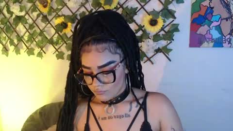dark_flama online show from July 21, 2026, 12:02 am