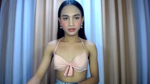 Snapshot of dark_hurohuro19 chatting on June 10, 2026, 2:45 am LIANNA online show from June 10, 2026, 2:45 am