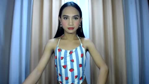 Snapshot of dark_hurohuro19 chatting on June 25, 2026, 3:28 am LIANNA online show from June 25, 2026, 3:28 am