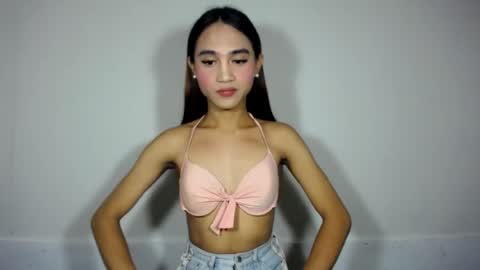Snapshot of dark_hurohuro19 chatting on July 25, 2026, 2:53 am LIANNA online show from July 25, 2026, 2:53 am