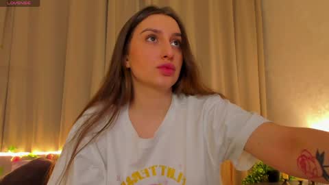 Celine online show from April 19, 2026, 12:04 pm