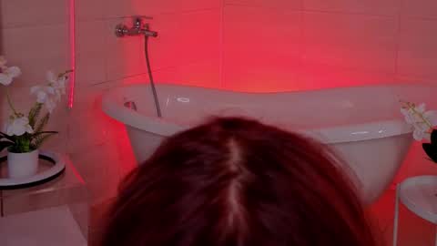 Snapshot of dark_lola_ chatting on April 26, 2026, 1:36 am Lola online show from April 26, 2026, 1:36 am