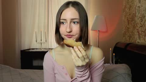 Emily online show from March 27, 2026, 7:25 am