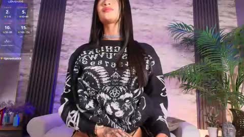 dark_skinny online show from July 1, 2026, 6:15 am