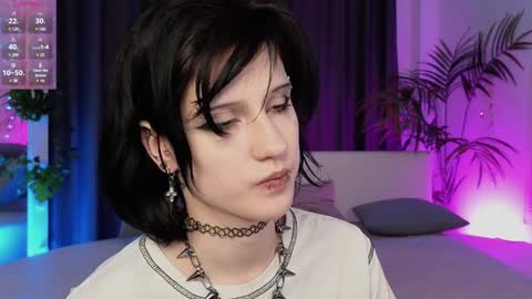 Vamp  online show from January 20, 2025, 2:03 pm