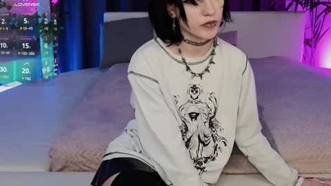 Vamp  online show from January 20, 2025, 5:06 pm