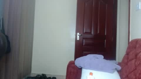 Snapshot of darkberry_bubble chatting on July 12, 2026, 2:08 pm darkberry_bubble online show from July 12, 2026, 2:08 pm