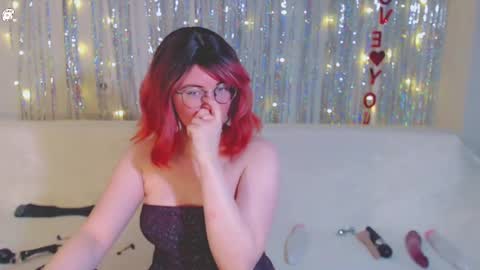 Kelly online show from January 11, 2025, 5:20 am