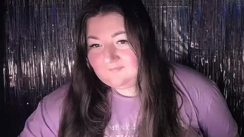 Snapshot of darkmoon_j chatting on July 13, 2026, 10:23 pm Julia online show from July 13, 2026, 10:23 pm