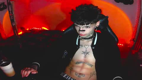   online show from December 18, 2025, 5:24 am