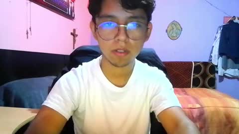 Snapshot of darknex_ chatting on June 27, 2026, 5:23 am Jose Ian online show from June 27, 2026, 5:23 am
