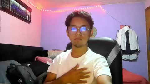 Snapshot of darknex_ chatting on July 2, 2026, 5:46 am Jose Ian online show from July 2, 2026, 5:46 am