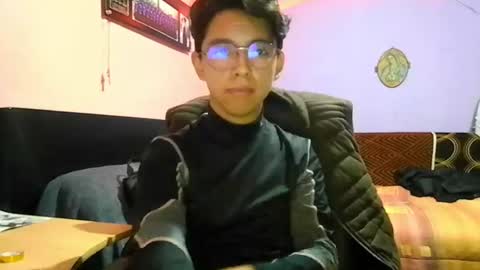 Snapshot of darknex_ chatting on July 4, 2026, 5:24 am Jose Ian online show from July 4, 2026, 5:24 am