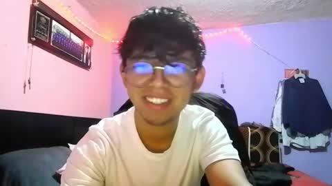 Snapshot of darknex_ chatting on July 15, 2026, 6:40 am Jose Ian online show from July 15, 2026, 6:40 am